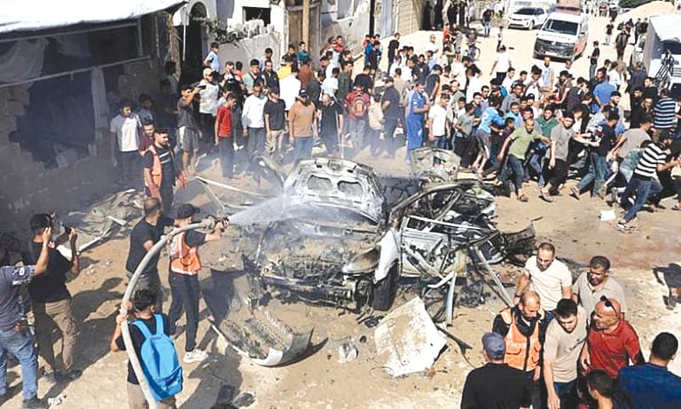 مقتل 4 فلسطينيين بينهم طفلة في غارات إسرائيلية على غزة