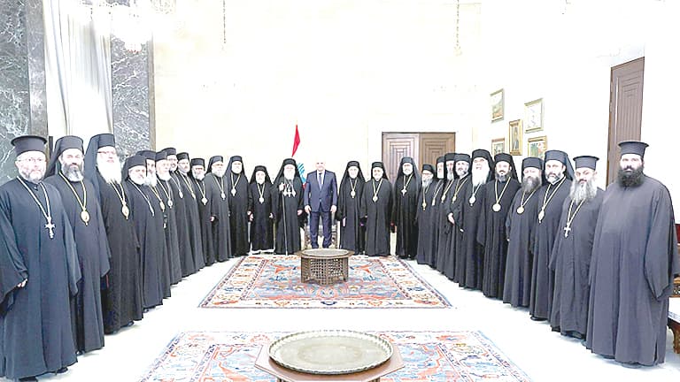 Aoun Criticizes Exploitation of Sectarian Tensions
