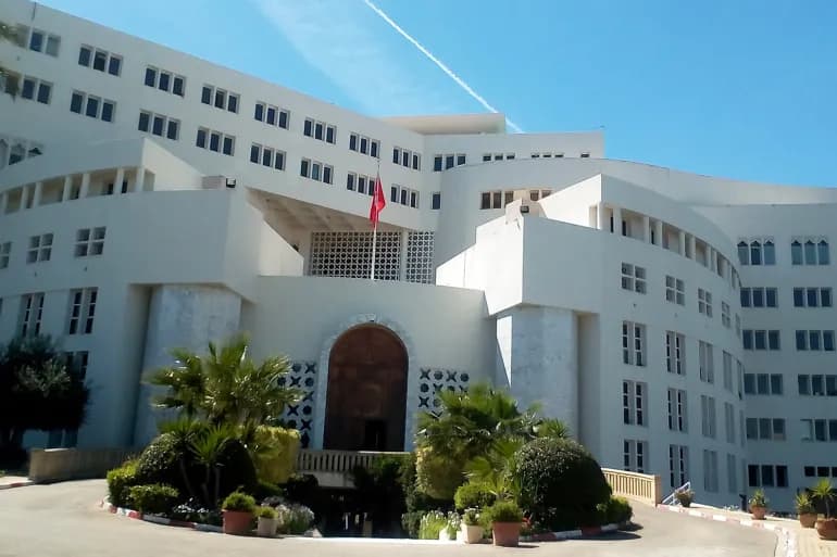 Tunisia recalls French envoy protest