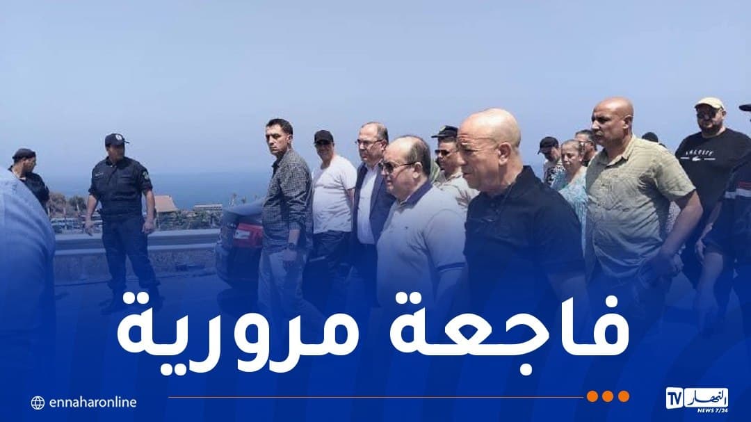 الوزير الأول يتوجه لموقع حادث انقلاب الحافلة