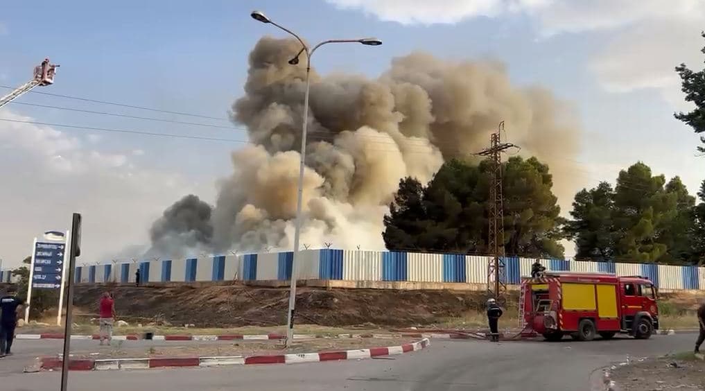 Sétif plastic warehouse fire under control