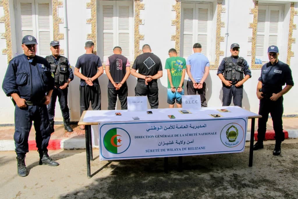 غليزان: أمن يوقف مجموعة إرهابية