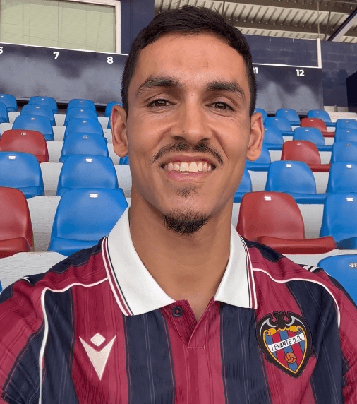 ليفنتي يعرض لاعبه الجديد عيسى ماندي في فيديو – النهار أونلاين