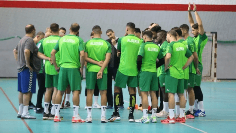 المنتخب الوطني لكرة اليد يخوض تربصًا تحضيريًا في العاصمة