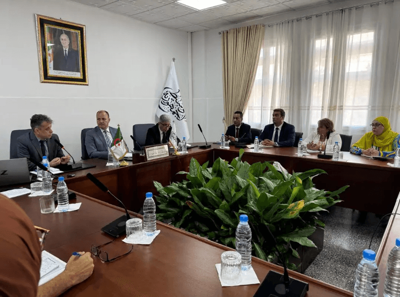 وسيط الجمهورية يقود اجتماع تنسيقي لتعزيز العمل الاستباقي