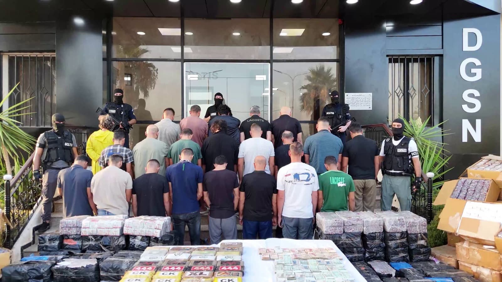 الأمن يحجز 10.4 ملايين كبسولة بريغابالين والكوكايين
