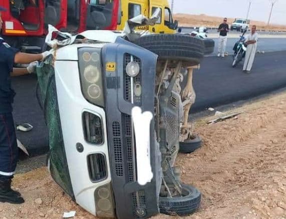 وفاة شيخ في اصطدام شاحنتين بالأغواط