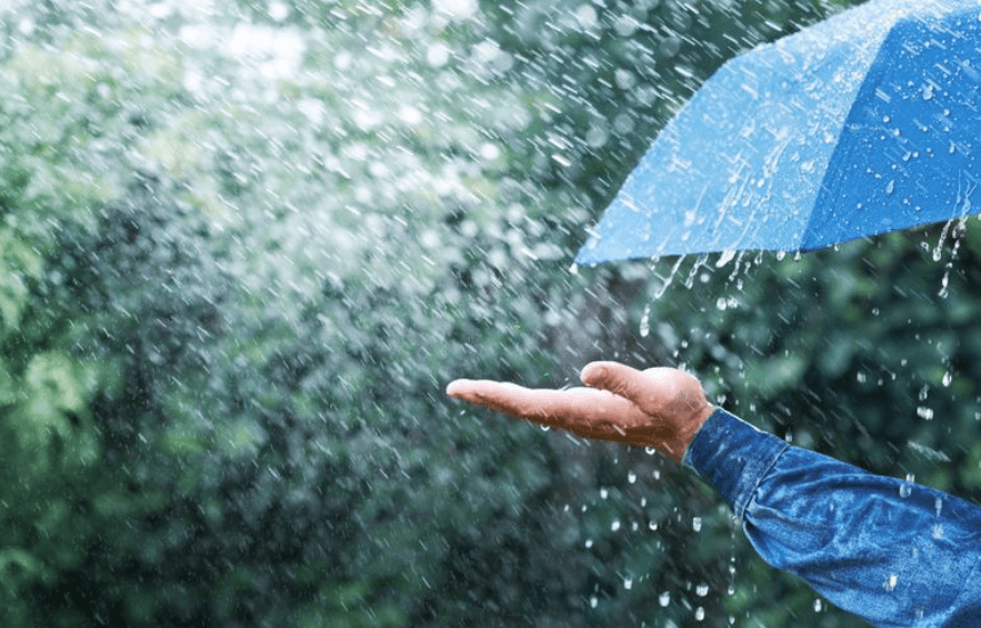 Storms with hail hit several states