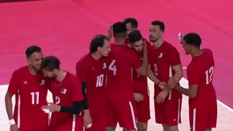 منتخب الكرة الطائرة يخسر مجددا في الألعاب المتوسطية