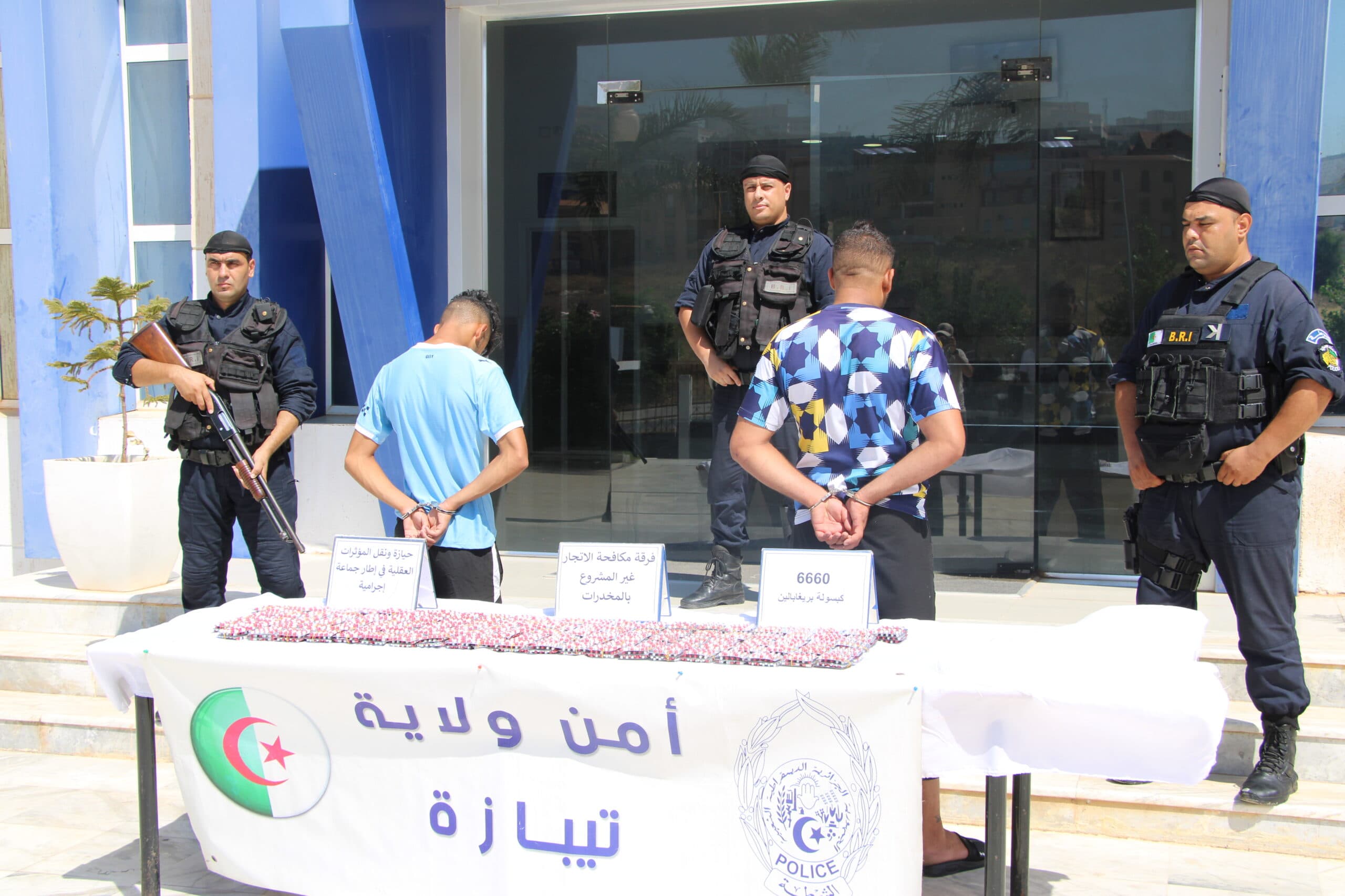 شرطة تيبازة تطرح شبكات بيع المؤثرات
