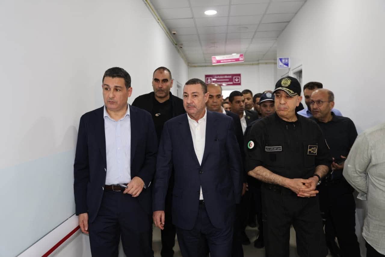 Béjaia fires: Ministers visit injured