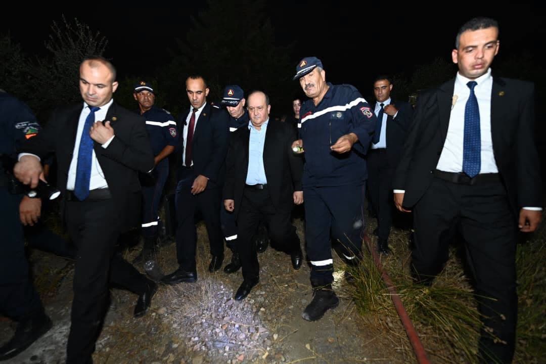 وزير الأول يزور مستشفيات جيجل بعد الحرائق