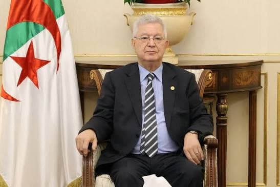 رئيس مجلس الأمة يبارك منتخب أقل من 21 سنة