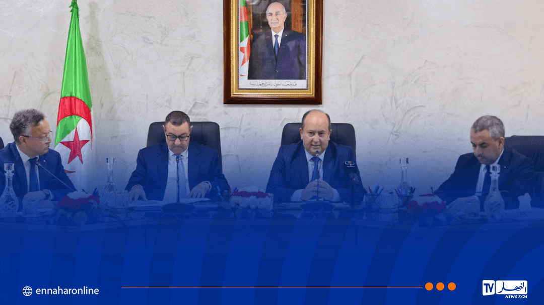 الوزير الأول يقود تحضيرات للدخول الاجتماعي