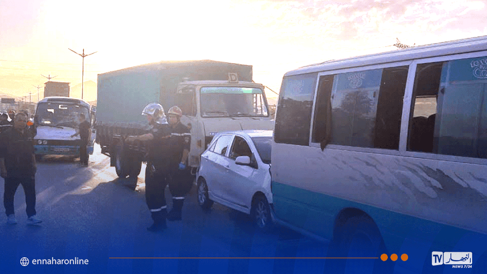 Batna crash injures seven vehicles involved