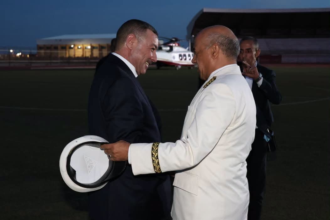Sayoud arrives in white to appoint new governor