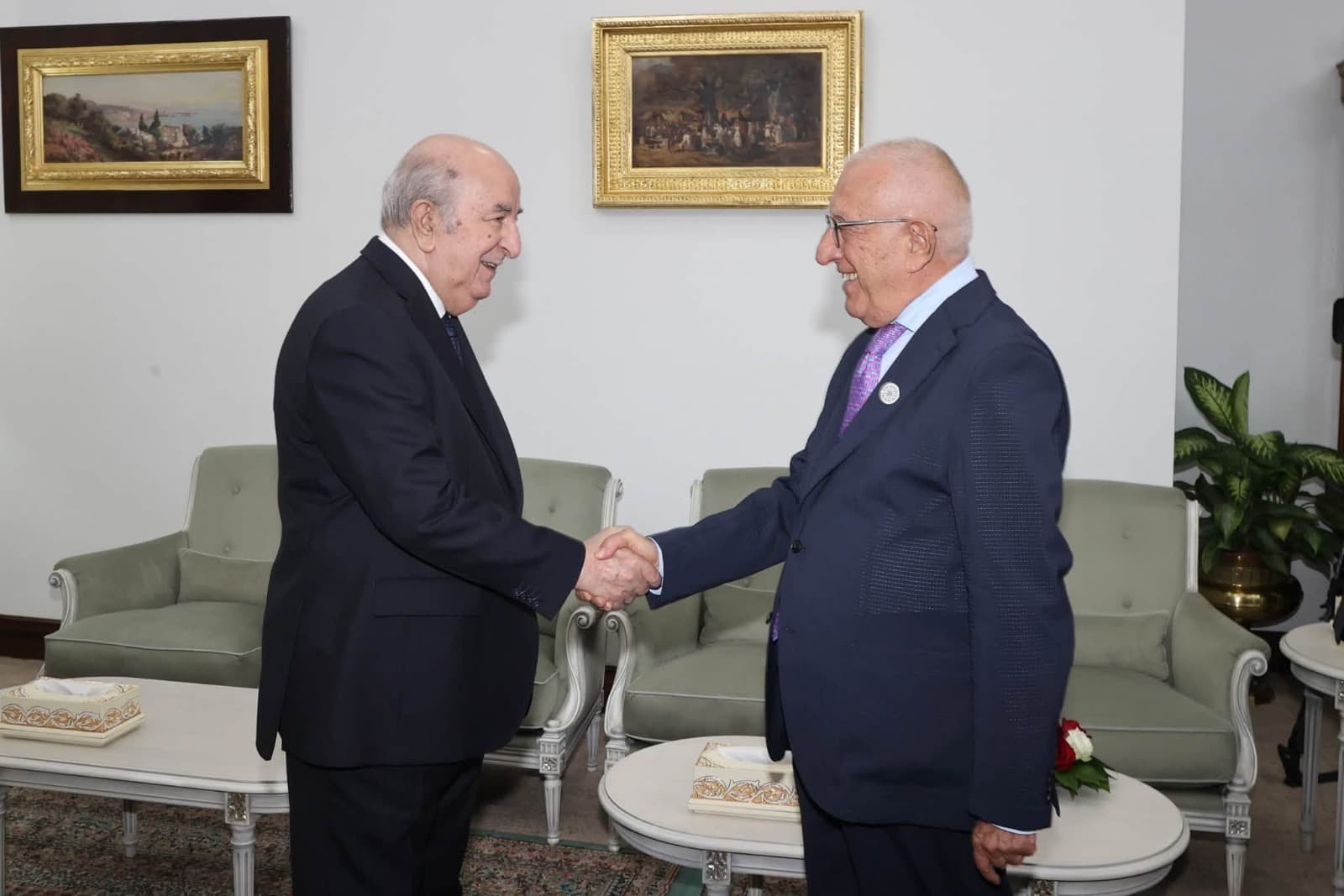 رئيس الجمهورية يلتقي برئيس برلمان اليونان