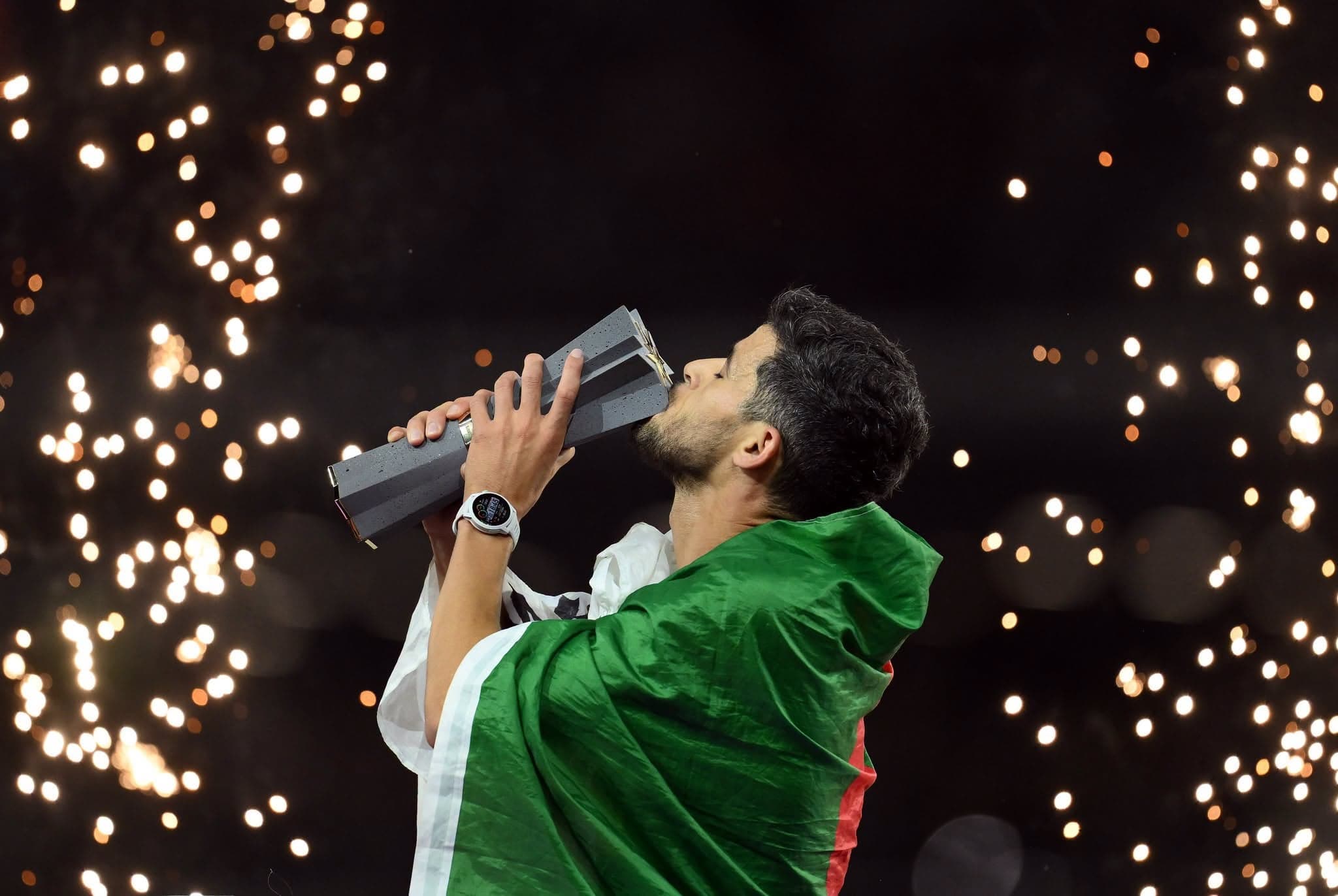 Sajati Sets 800m World Record in Budapest