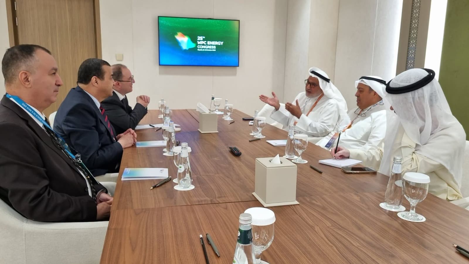 عرقاب يناقش توسيع التعاون النفطي مع الكويت