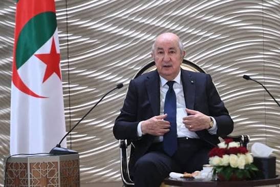 President announces severing ties with UAE