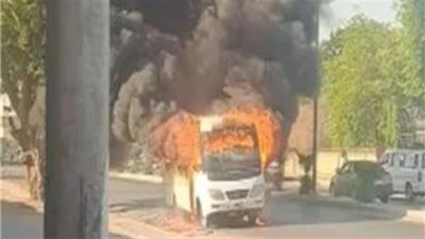 Bus overturns and catches fire on Ismailia Desert Road