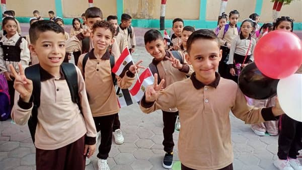 الإعلان عن بدء الدراسة غدا في 12 محافظة