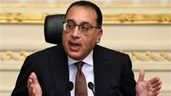 رئيس الوزراء يراجع نتائج لجنة فاقوس الثانوية