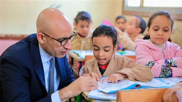 الأهالي بمصر يقترحون شكوى من غلاء الكتب