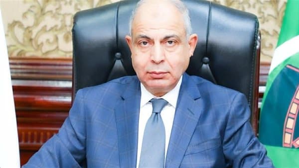 Minya Governor addresses 150 resident requests