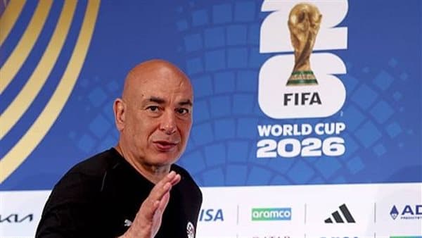 تجديد عقد حسام حسن مع مصر حتى 2030