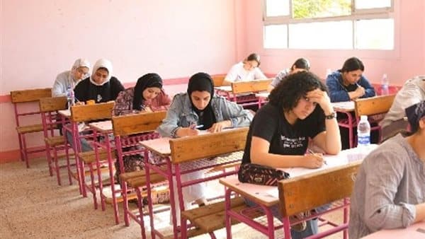 رئيس الامتحانات السابق يوضح درجات الرأفة في الثانوية 2026