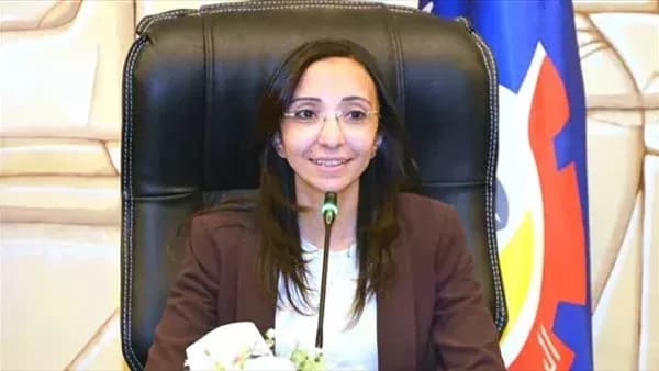 محافظة البحيرة تكرم الطالبتين أوائل الثانوية