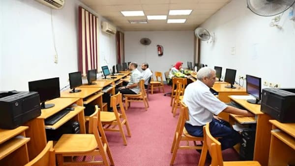 Public university computer centers aid high school coordination