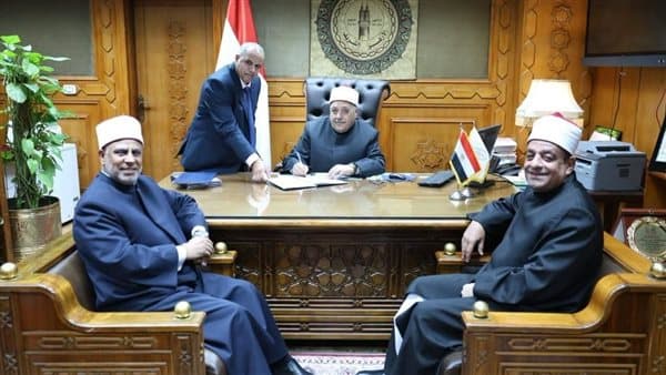 أيمن عبدالغني يعلن نتيجة الثانوية الأزهرية