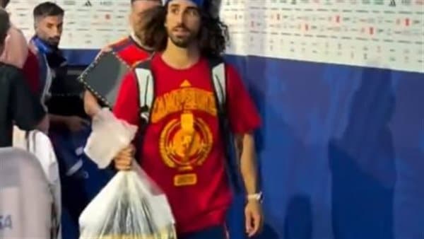 Kokooraela's plastic bag World Cup sparks global reactions