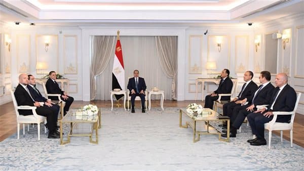السيسي يؤكد حرص مصر على استقرار ليبيا