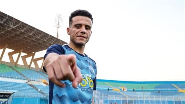 مصطفى فتحي يعود لمباريات بيراميدز بعد غياب طويل
