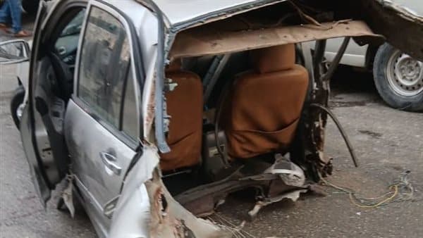 حادث بشارع ترسا يقتسم سيارة إلى نصفين