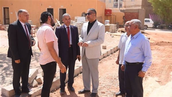 مدير تعليم الوادي يتفقد ترميم المدارس