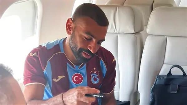محمد صلاح يعبر عن استقباله المميز في طرابزون