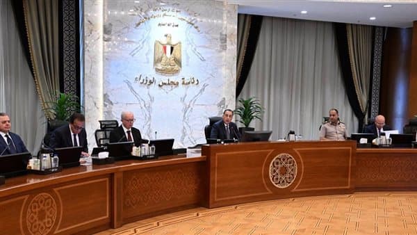 Madbouly: Sisi orders more affordable school supplies exhibitions
