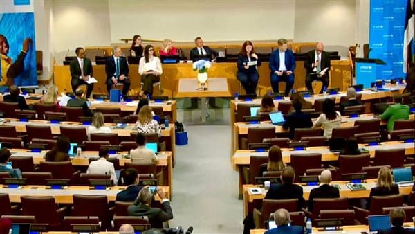 Education authorities distribute over 1.2 million tablets to students
