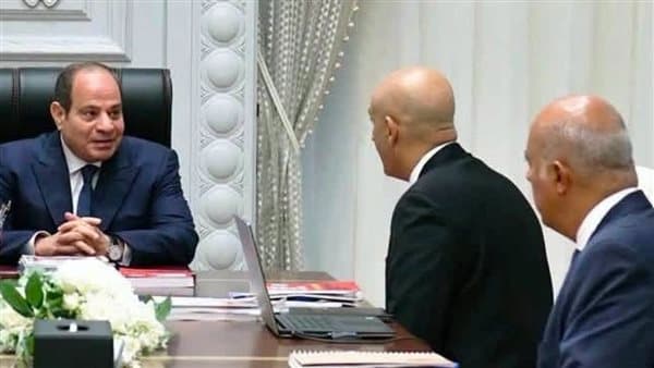 الرئيس يناقش تحسين اختيار الكوادر المدرسية