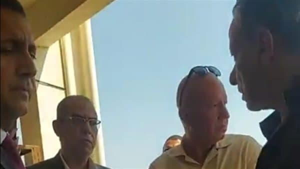 تفاصيل مشاجرة محافظ القليوبية مع مدير مدرسة برقطا