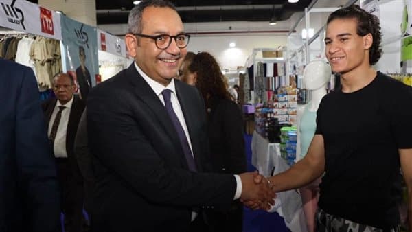 أصحاب المشاريع الصغيرة يرون فرص أسواق محلية أوسع