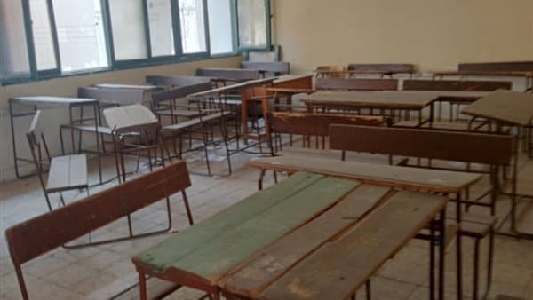 أولياء أمور طلاب مدرسة طارق نور يطالبون بتحسين الظروف قبل الدراسة