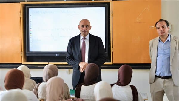 Education updates on substitute teacher policies