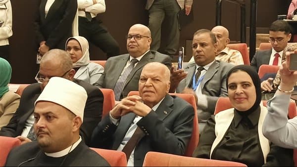 الزناتي يدعو لوضع استراتيجية وطنية للمواطنة