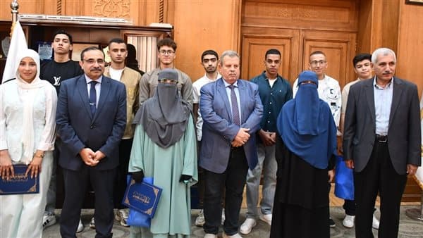 Railway Honors Top Student Children