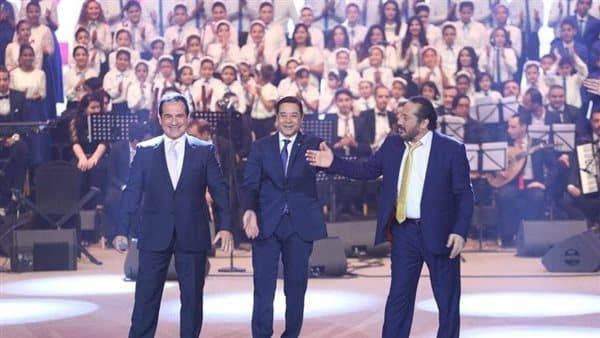 أزمة في أجور الحجار ومحمد ثروت بالمهرجان